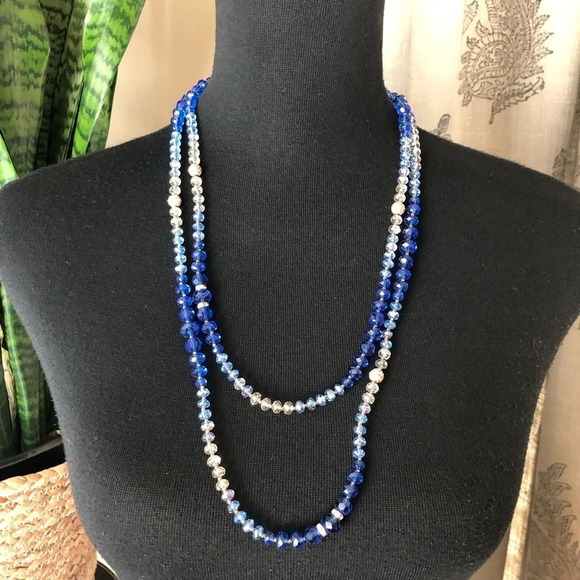 WHBM Flapper Length Long Glass Beaded Necklace Blue Clear Faceted Crystal Accent - Picture 2 of 6